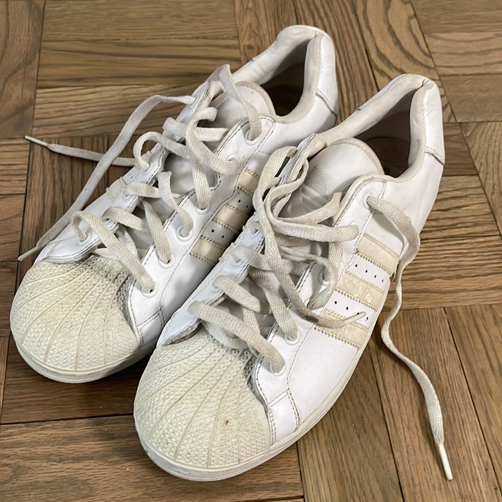 Adidas dead stock size mens 10 white sneaker shell front some wear and cracking
